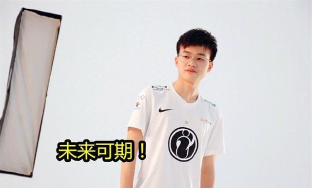 关于JackeyLove新星精彩发挥表现惊艳，法国队未来可期！的信息