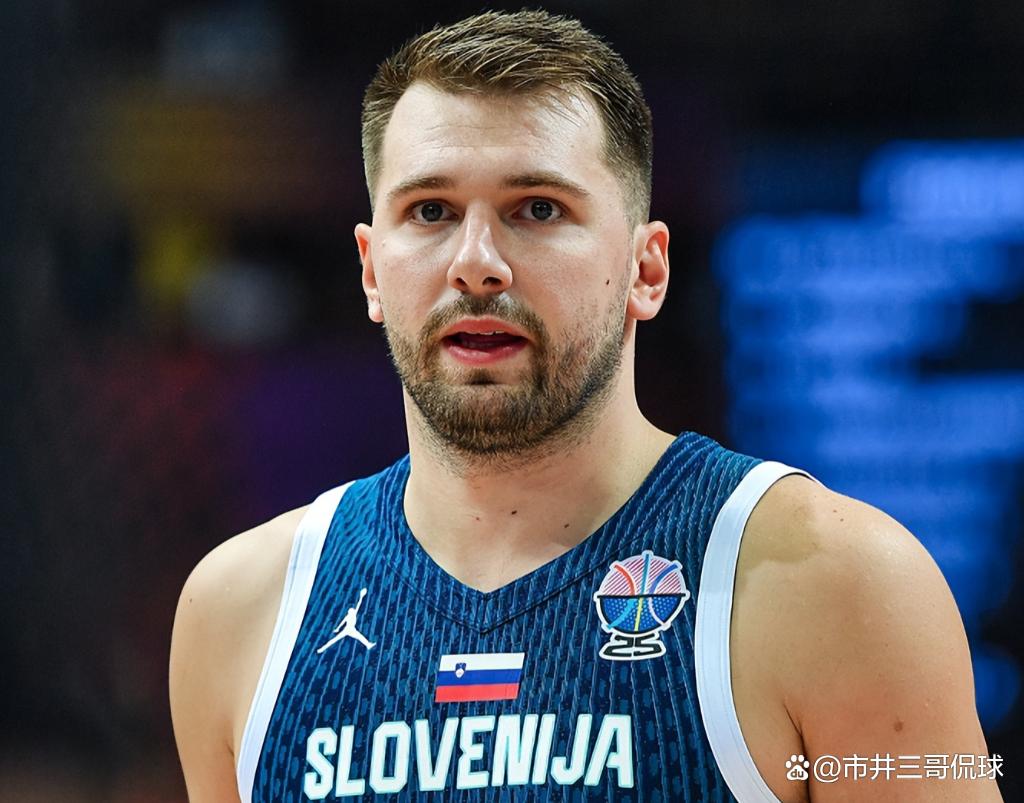 东契奇回归赛场,大胜首场状态亮眼,日本队观众沸腾!的简单介绍